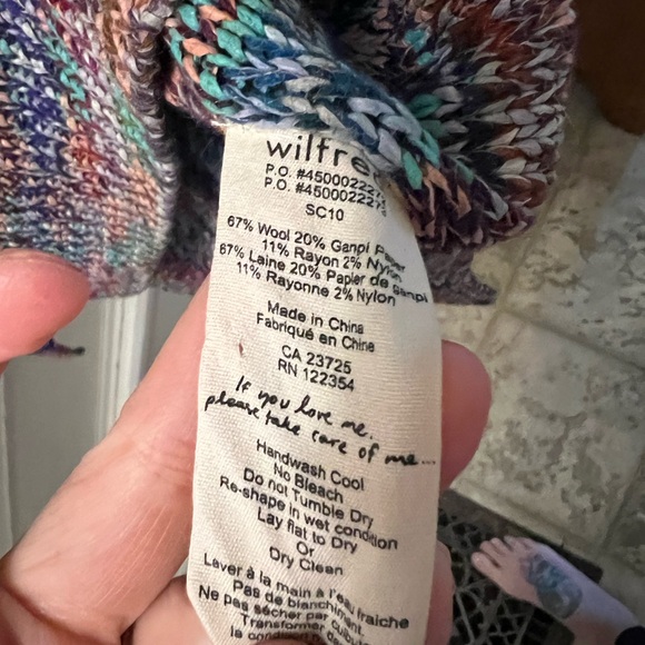 Aritzia - Wilfred - Le Fou Women’s L Masako Multicolor Crop Sweater - Picture 6 of 6